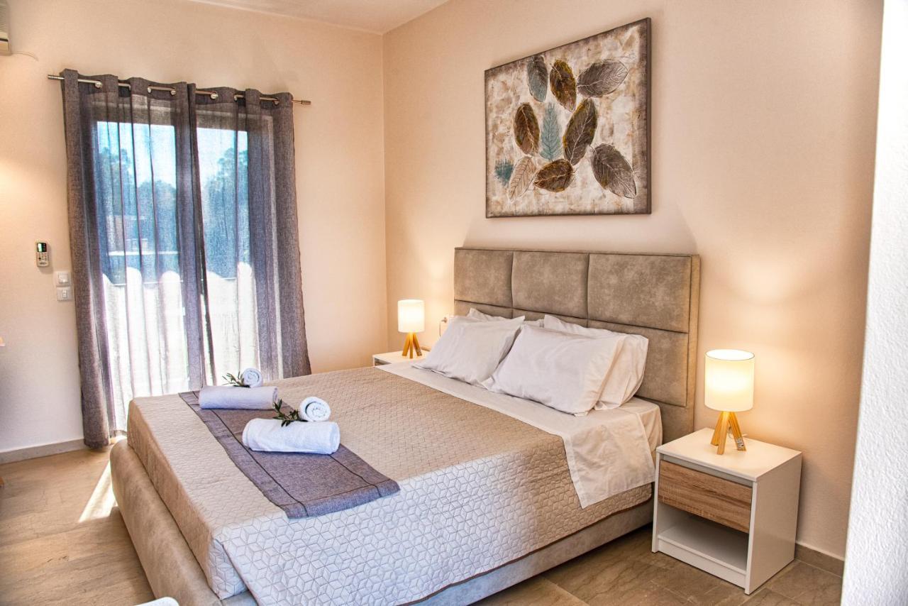 Costas Apartments Mesongi Luaran gambar