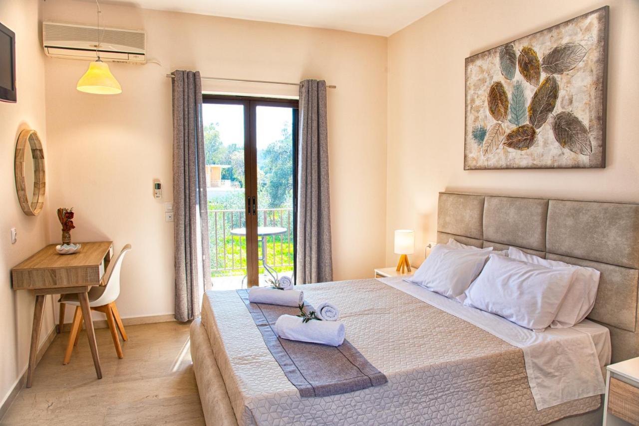 Costas Apartments Mesongi Luaran gambar